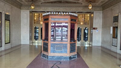 2026-06-26 Rialto theater by Clemens Kauling (3)