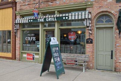 2019-05-12 Palms Grill by Tom Walti
