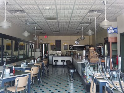 2019-06 Palms Grill (1)