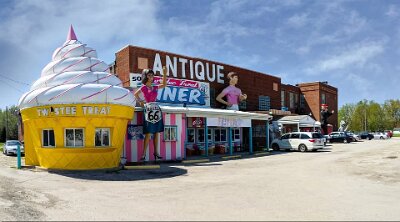 2025 Pink Elephant mall