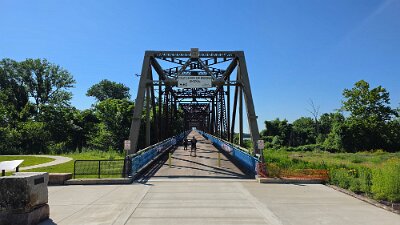 201 Chain of Rocks bridge (2)