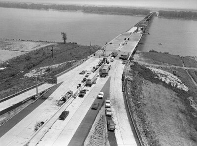 19xx Chain of Rocks bridge (15)