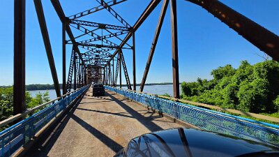 201 Chain of Rocks bridge (16)