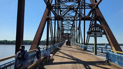 201 Chain of Rocks bridge (20)