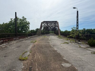 2026-05 St Louis - Old Route 66 MacArthur Bridge Eastern Approach Ramp by James McCray 8