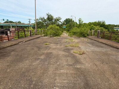 2026-05 St Louis - Old Route 66 MacArthur Bridge Eastern Approach Ramp by James McCray 9