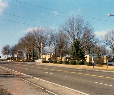 1987-12-29 Coral Court (1)