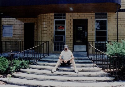 1994 Coral Court motel 1