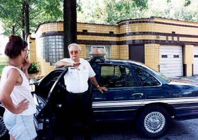 1994 Coral Court motel 2