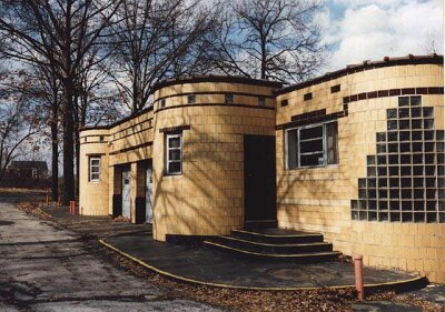 19xx St. Louis - Coral Court by Charles Gibson 1