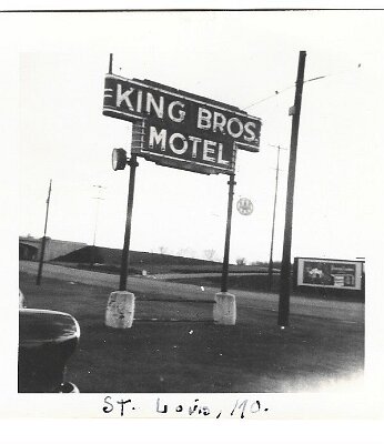 19xx St Louis - King Bros motel on Lindburg ave