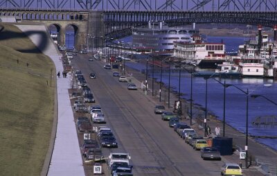 19xx St. Louis - The Admiral 4