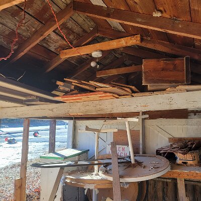 2022-02 Pacific - Red Cedar Inn being repurposed by Matthew Lowry 4