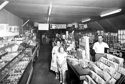 1952 Villa Ridge - Farmer's Wayside Market 2