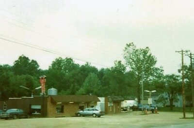 19xx Villa Ridge - Key's Twin Bridge cafe (1)
