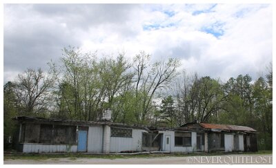 2019 Villa Ridge - zephyr service station by Never Quite Lost
