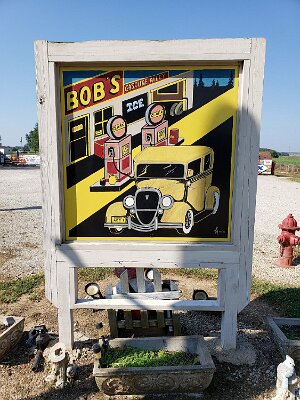 2019 Cuba - Bob's gasoline alley 1