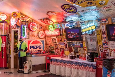 201x Bob's gasoline alley (10)