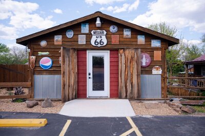 2026-05 Cuba - MIssouri Hick bbq giftshop 1