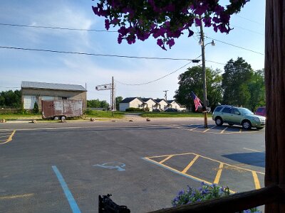 2020 Cuba - Red horse cabins opposite Missouri Hick BBQ (1)