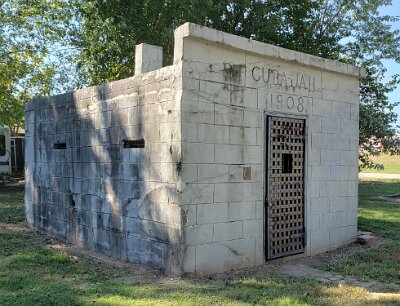 2022-04 Cuba - jail by Linda Suskie
