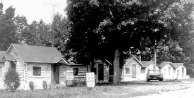 1966 John's modern cabins (1)