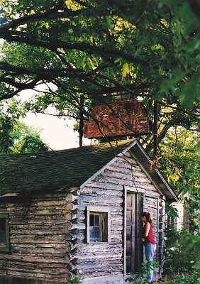 1995 John's Moderns Cabins