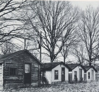 19xx Johns modern cabins (5)