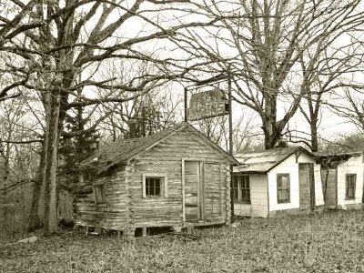 19xx Johns modern cabins (9)