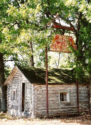 2000 John's modern cabins
