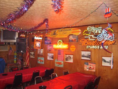 2011-08 Elbow Inn (2)