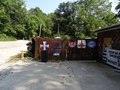 2015-08-31 Elbow Inn (14)