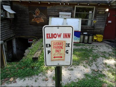 2015-08-31 Elbow Inn (3)