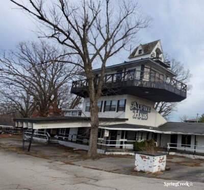 2022-01 Alpine Haus by Kathy Black