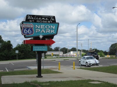 George M Reed roadside park aka Neon Park