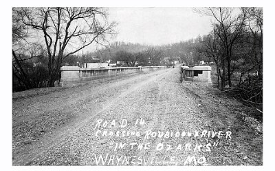 192x Waynesville - bridge over the Roubidoux river