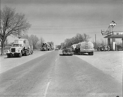 19xx Lebanon - Skelly Gas Station