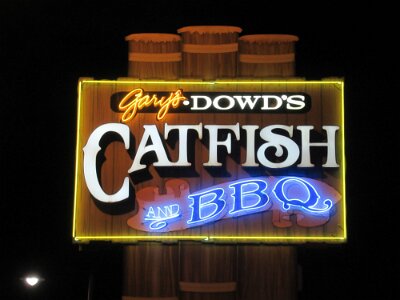 2021 Lebanon - Dowd's restaurant by Nolan Stolz 2