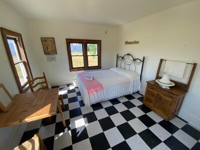 2022-07 Lebanon - Last remaining cabin of Camp Joy 2