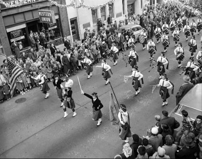 1952 Springfield mo - Christmas Parade 2