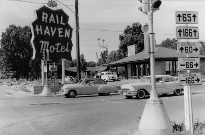 195x Railhaven motel