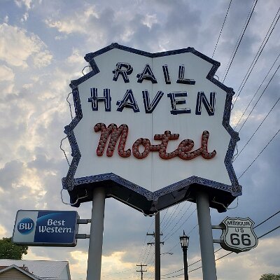 2019 Springfield MO - Railhaven motel 3