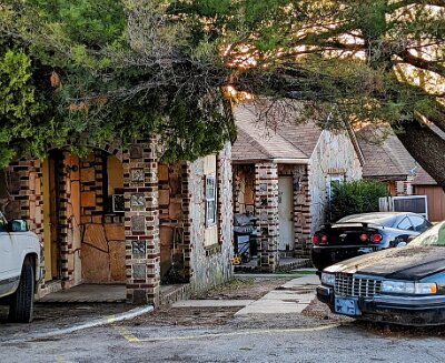 2022-04 Springfield MO - Rancho Court on Kearney street by Dave Walden (3)