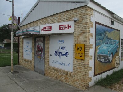 2024 Springfield mo - Don's old cars and antiques by Randy Marco2