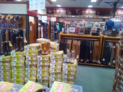 2014-08-26 PFI Western Wear (3)