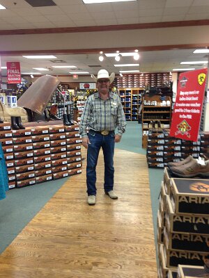 2015-09-01 PFI Western Wear (8)