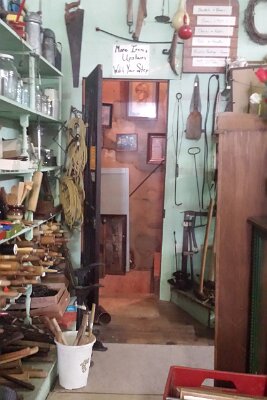 2014-08-26 Whitehall Mercantile (2)