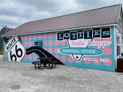 2022-05 Avilla - Lottie's by Joe LaFerriere 4