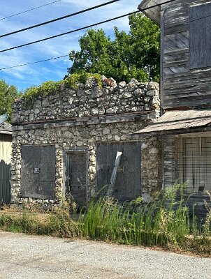 2023-08 Avilla - Grocery stone (stone building) and Oddfellows Lodge by Hagen Hagensen 2