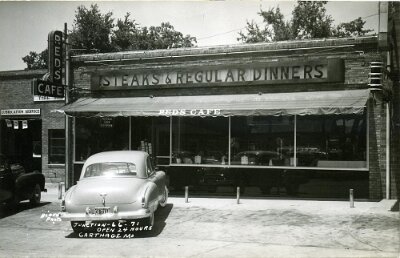19xx Carthage - Red Danner's cafe